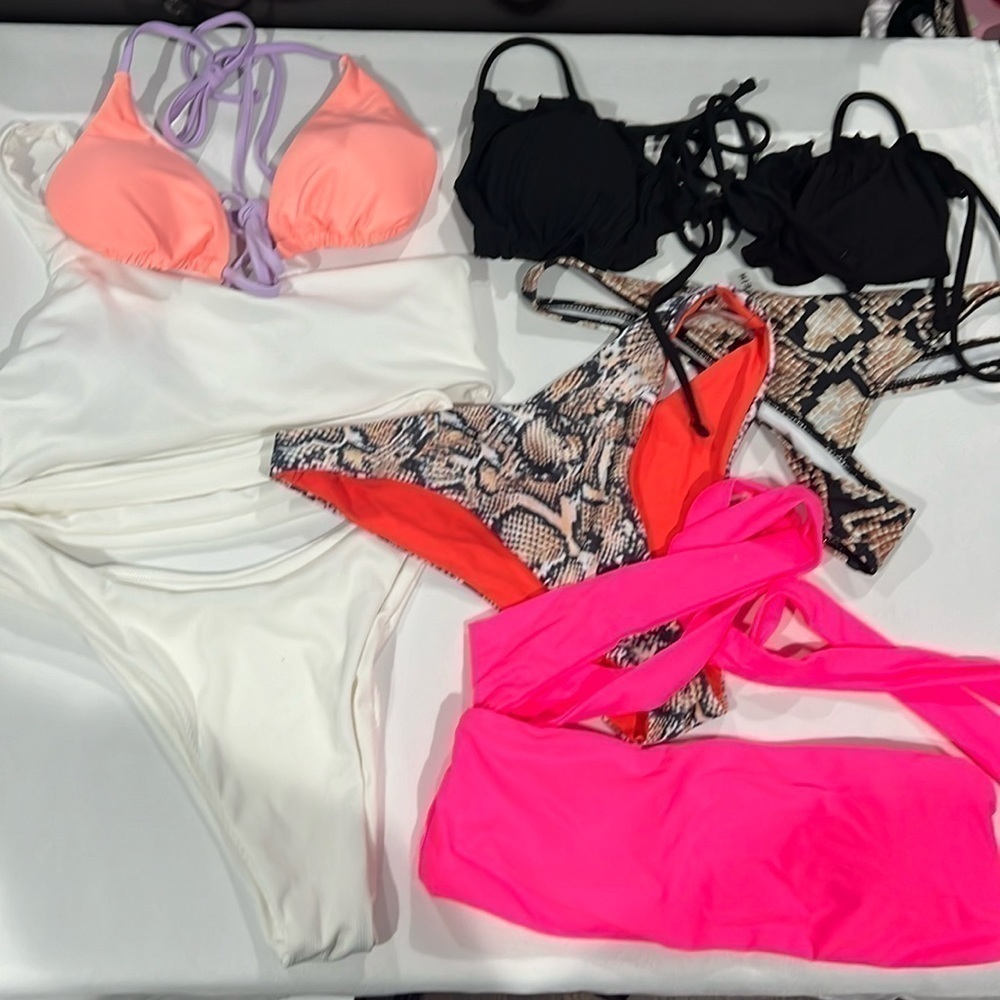 SHEIN bathing suit bundle. All size small.